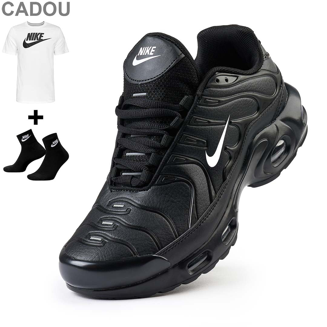 AM Plus Triple Black