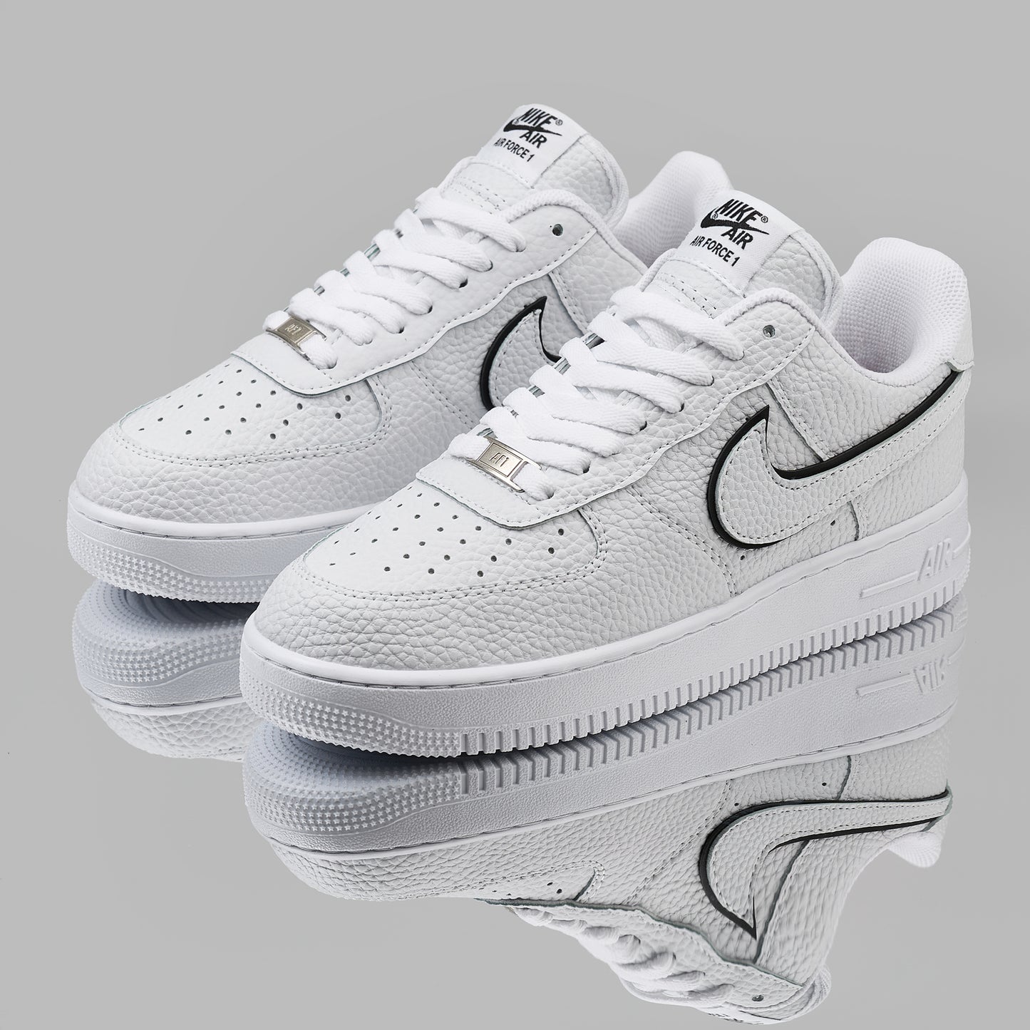 AF1 WHITE/BLACK