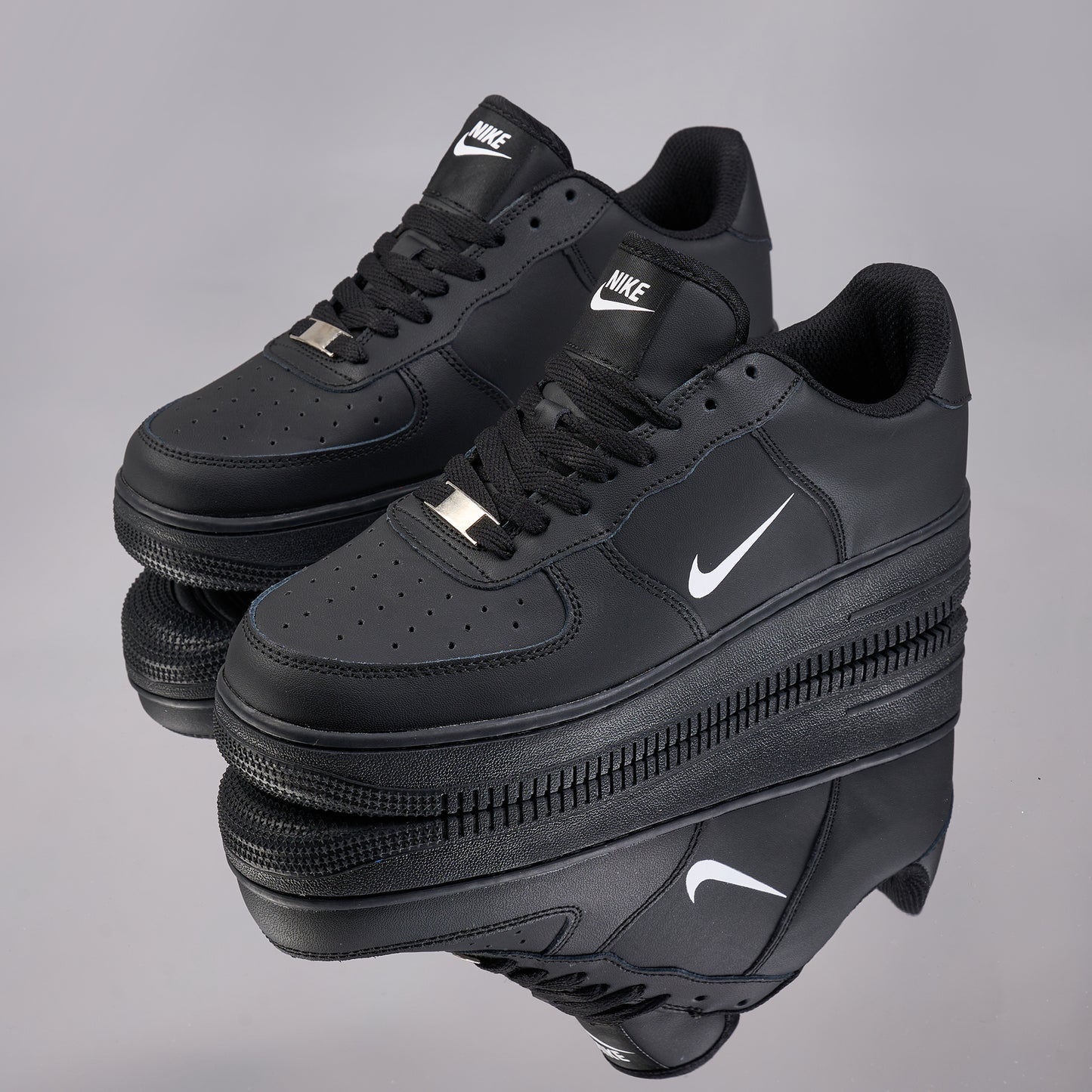 AF1, Piele Naturala, Negru