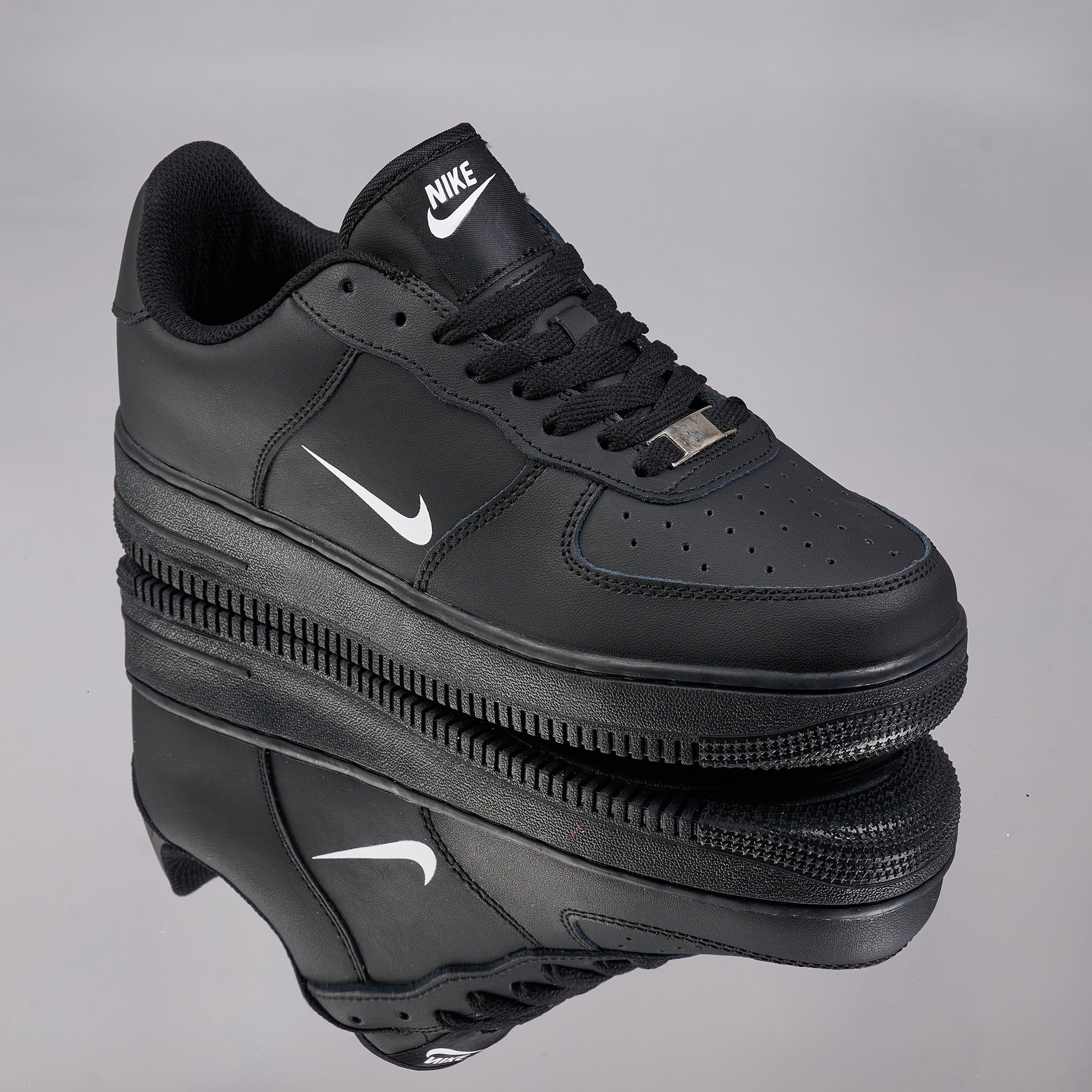 AF1, Piele Naturala, Negru